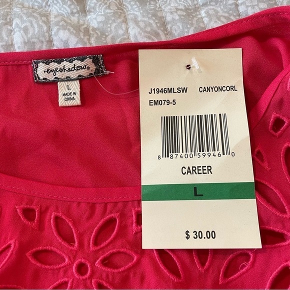 Eyeshadow Coral Red Eyelet Long Sleeve Top Blouse Large NWT - Picture 7 of 10